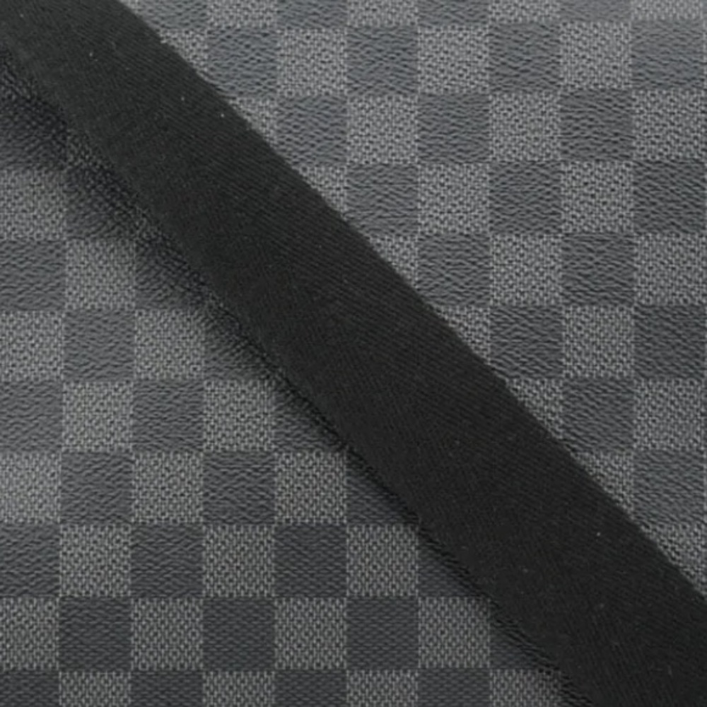 Authentic LOUIS VUITTON
District PM Damier Graphite Messenger Bag Black